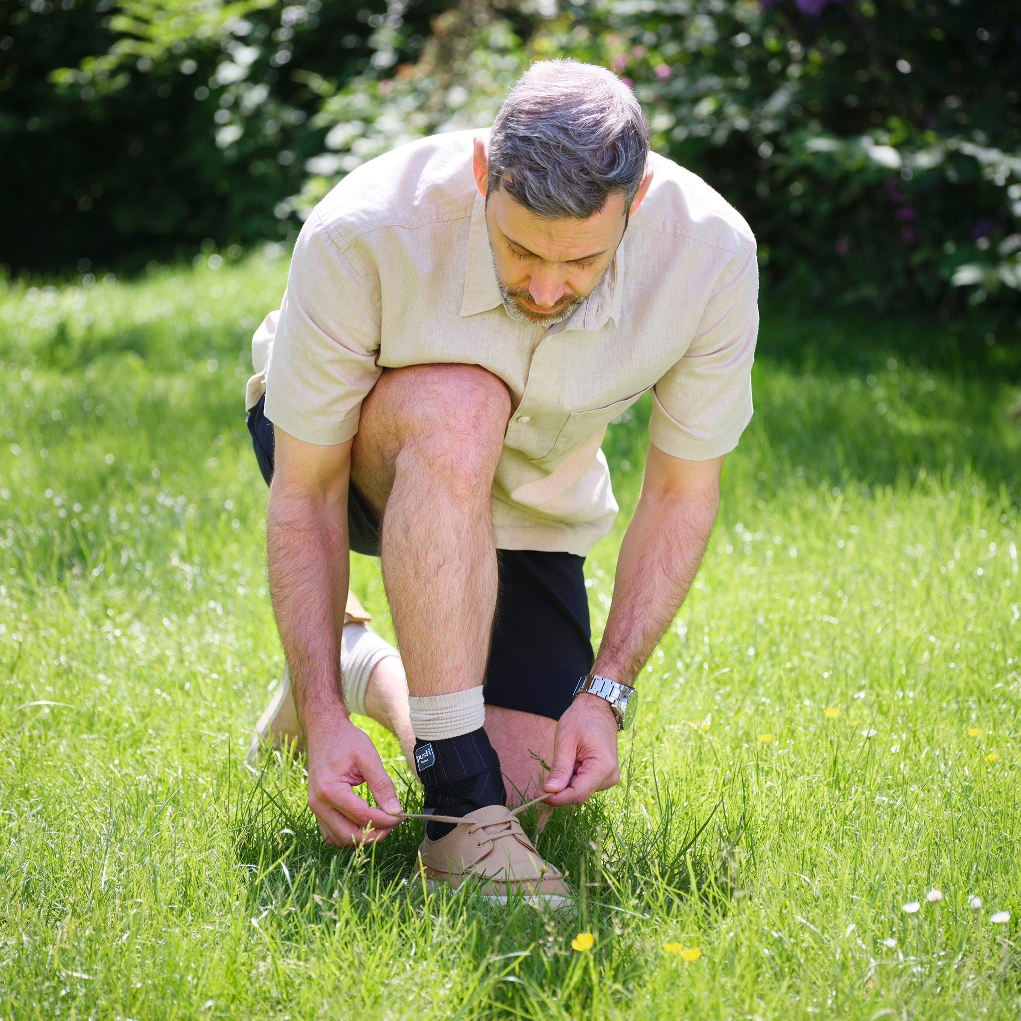 Aequi ankle support for chronically unstable ankle and osteoarthritis