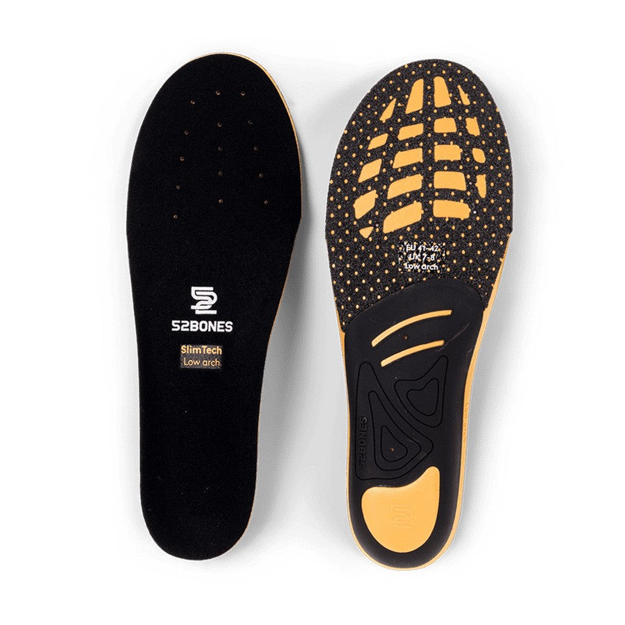 2-pack SlimTech sports insoles for football boots and narrow shoes with a training top included
