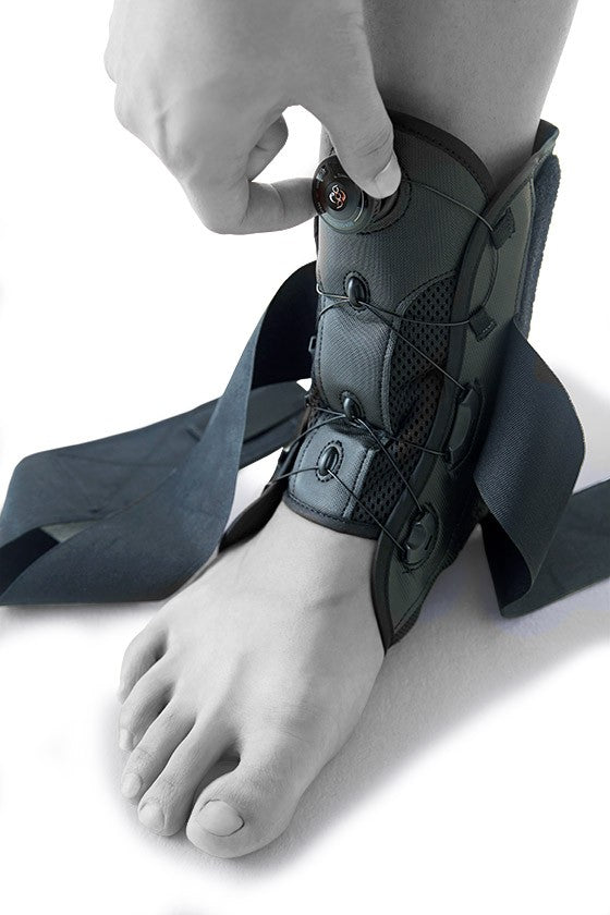 Armis ankle support with easy application