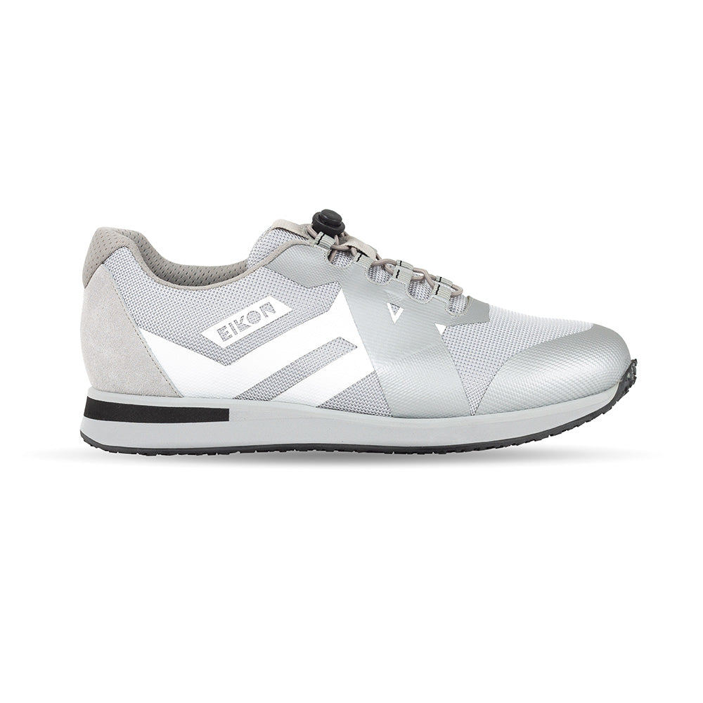 Eikon men's orthopedic shoe for stability and comfort in silver/black