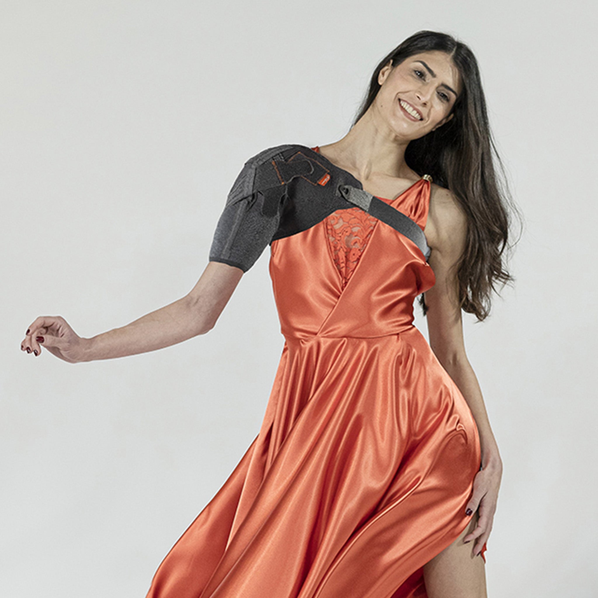 Shouldercross shoulder brace for instability, dislocation and shoulder pain