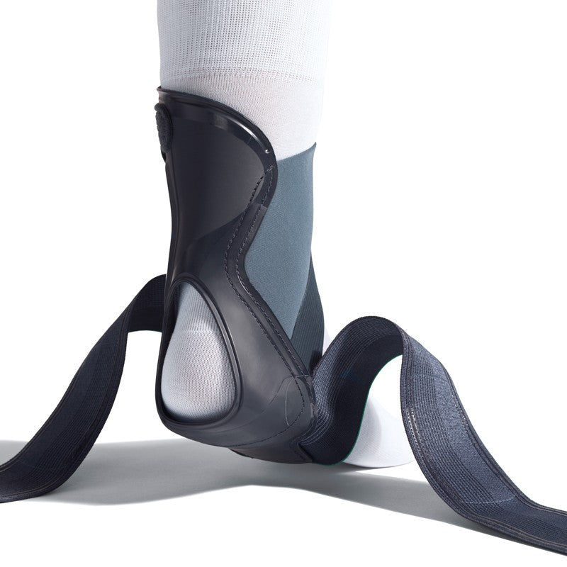 Aequi Flex Sprunggelenkbandage für instabile Sprunggelenke bei Sport und Bewegung